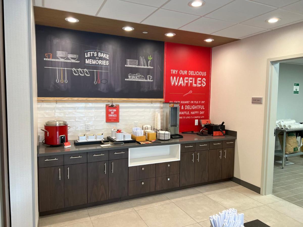Hampton Inn Lincoln White Mountains Exterior photo