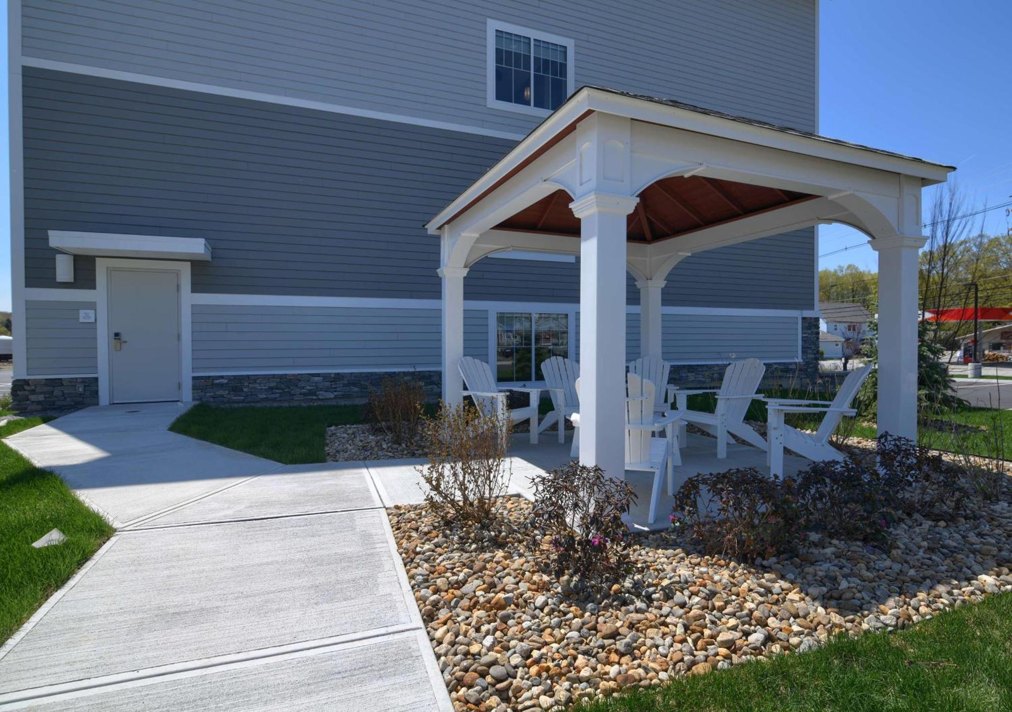 Hampton Inn Lincoln White Mountains Exterior photo
